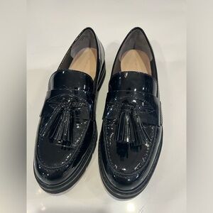 Stuart Weitzman Black Patent Lug Loafer Size 8.5. Like New Condition